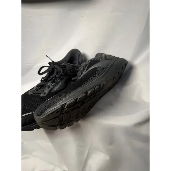 Brooks Ghost 14 Men’s Black Running Shoes Marathon Working size 10.5 D